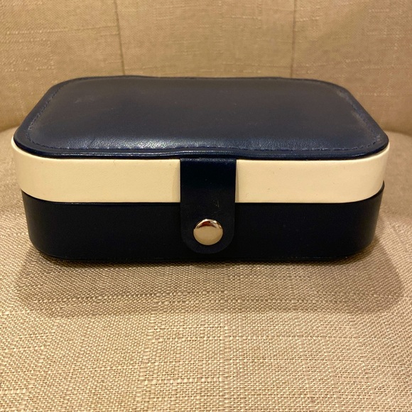 Jewelry - Jewelry box
